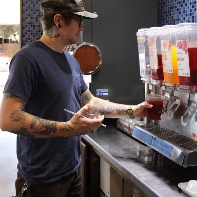 Fountain Drinks.