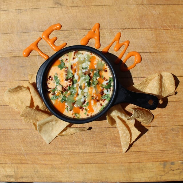 Queso & Chips.